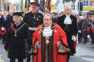 The Mayor of Newport, Cllr Glyn Jarvis at the Remembrance service at the Cenotaph Clarence Place, Newport