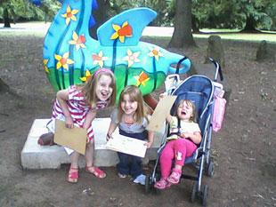 Meg, Beth and Katie in Belle Vue Park