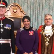 Shereen Williams MBE with Lord Lieutenant of Gwent Brigadier Robert Aitken CBE and Newport mayor Cllr David Fouweather