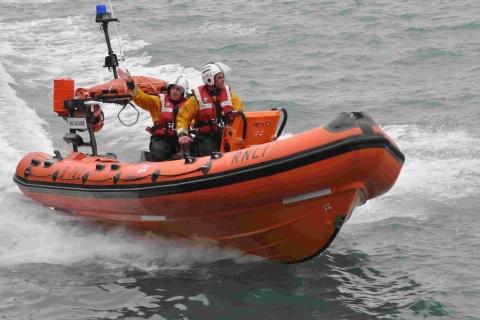 Lifeboats rescue Newport yacht pair in West Wales