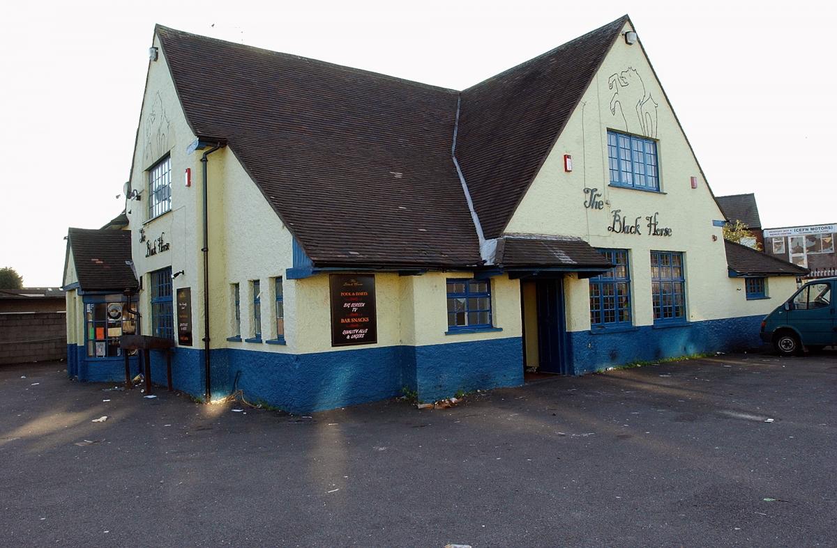 The Black Horse Inn, Somerton Road