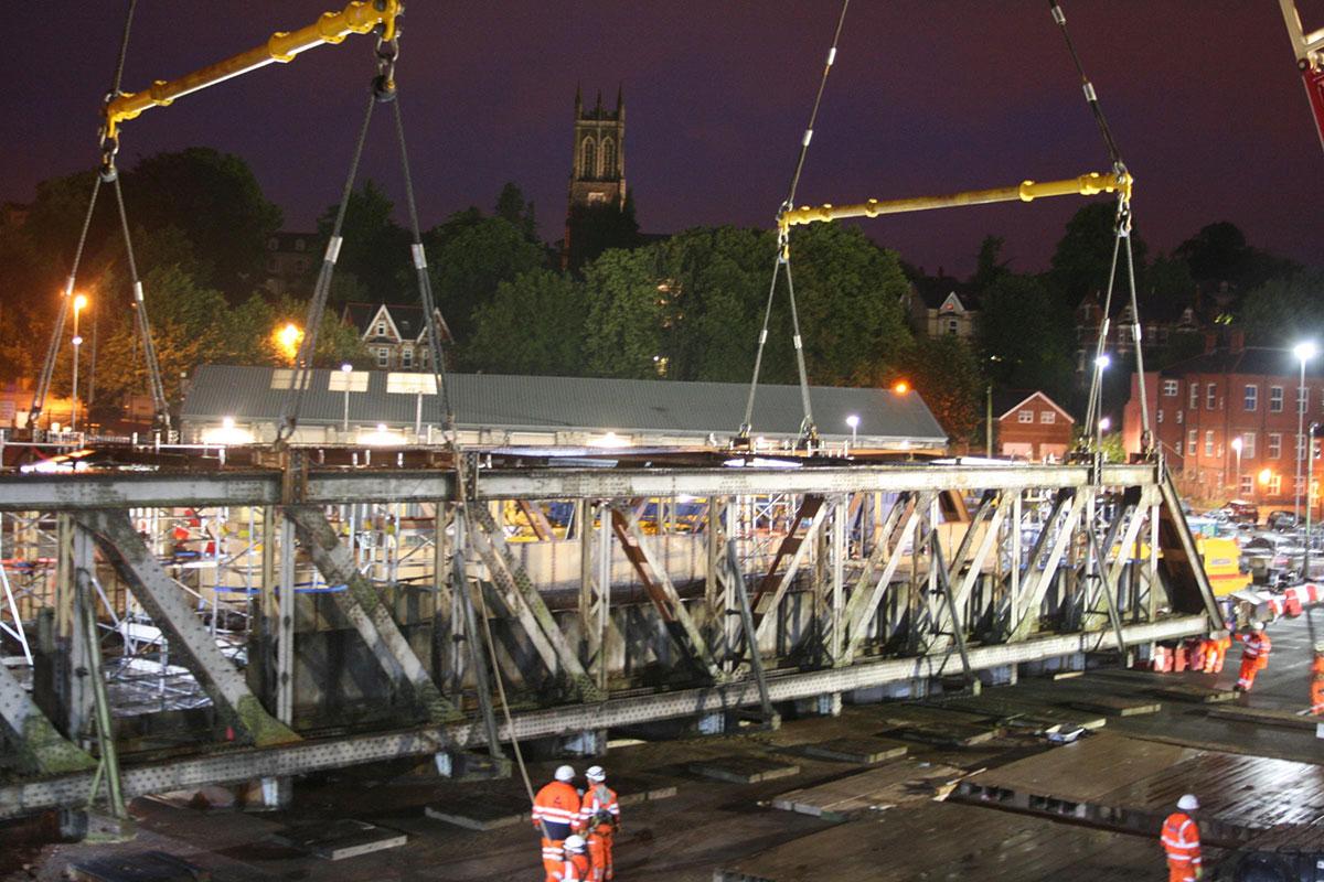 Bridge Street Bridge in Newport is lifted away by massive crane