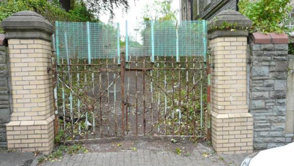 South Wales Argus: The entrance to the 8.7 acre site at Queen\'s Hill is set to be off Fields Road South Wales Argus: The entrance to the 8.7 acre site at Queen\'s Hill is set to be off Fields Road