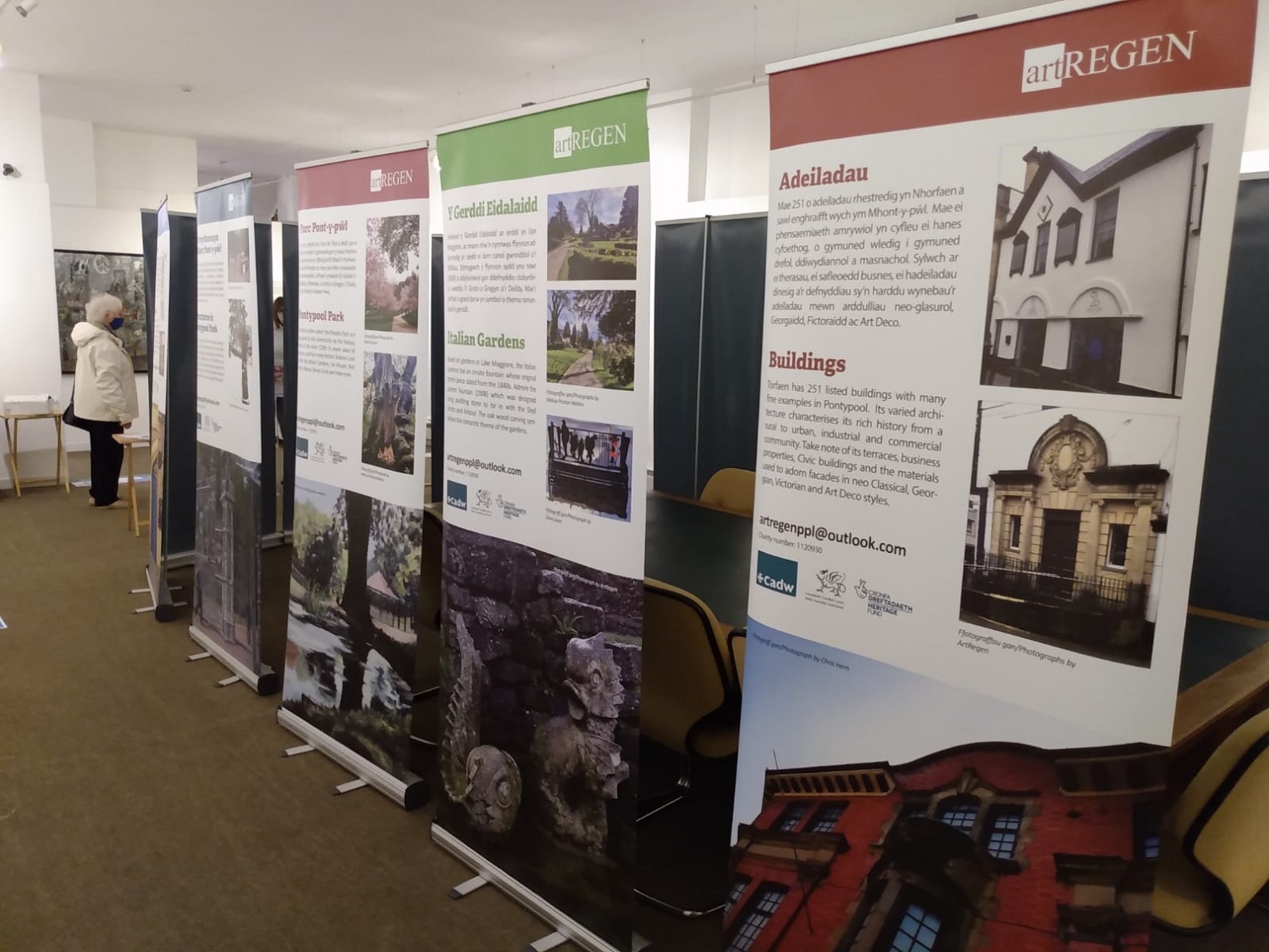 ArtREGEN have created banners to highlight Pontypools history.