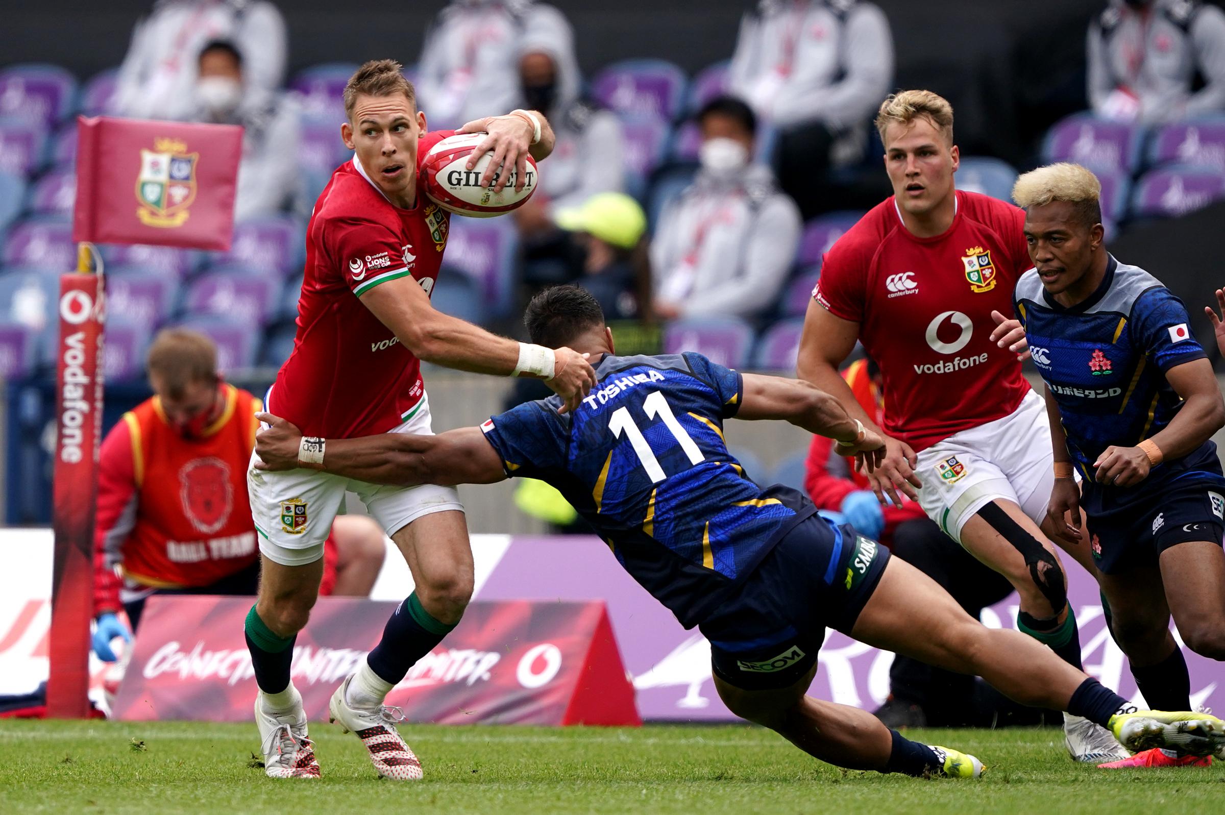 SWITCH: Liam Williams is leaving the Scarlets for Cardiff