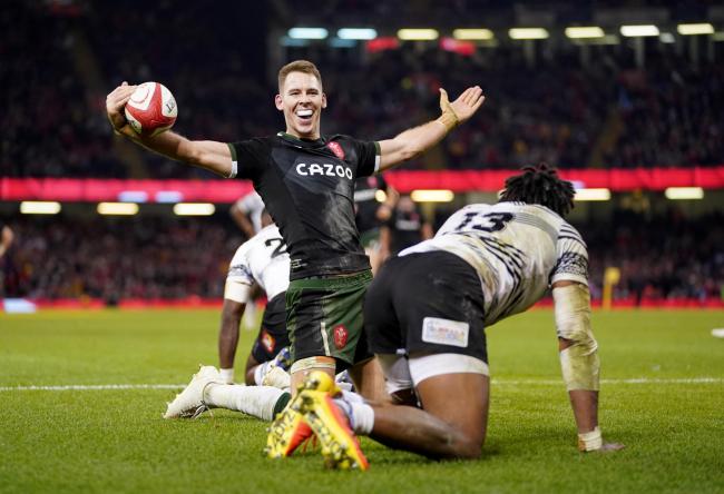SWITCH Wales full-back Liam Williams will move from the Scarlets to Cardiff next season