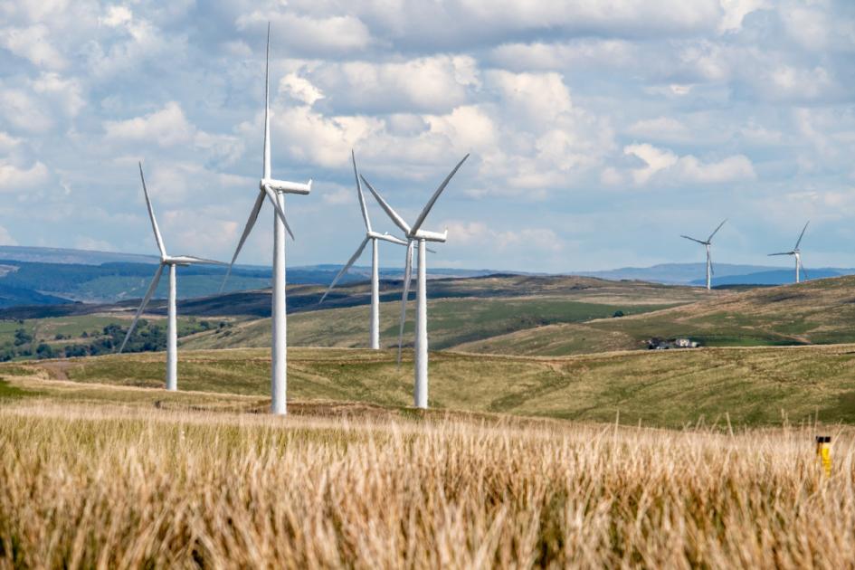 Mynydd Llanhilleth wind farm plans on hold for four months 