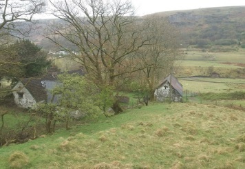 Troedrhiwgwair glamping plans spark coal tip landslip fear - Vimarsana News