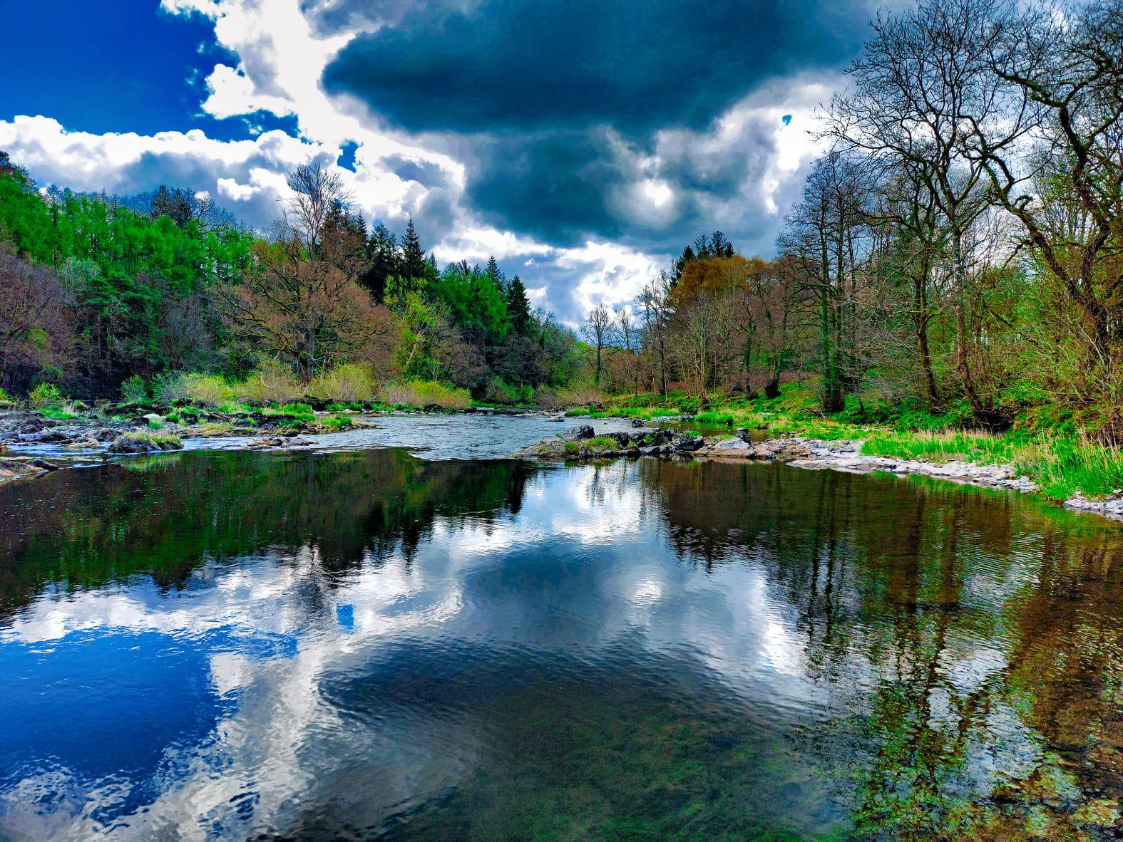 Legal review into River Wye pollutant regulations allowed - Vimarsana News