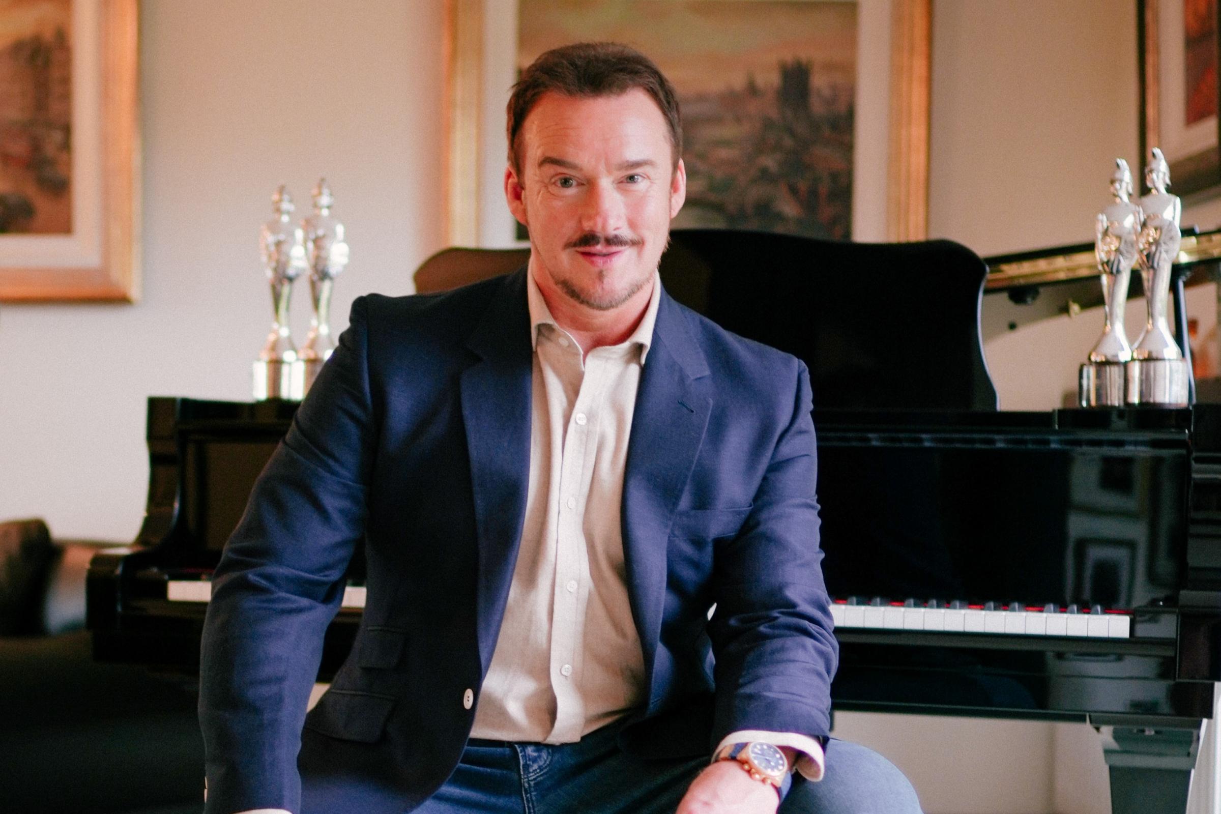 Classical legend Russell Watson leads Castell Roc 2024 line-up - Vimarsana News