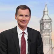 Jeremy Hunt has said the average Welsh worker will save around £700 with National Insurance cuts