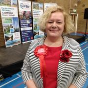 Jane Mudd has become the first woman to be elected a police and crime commissioner in Wales.