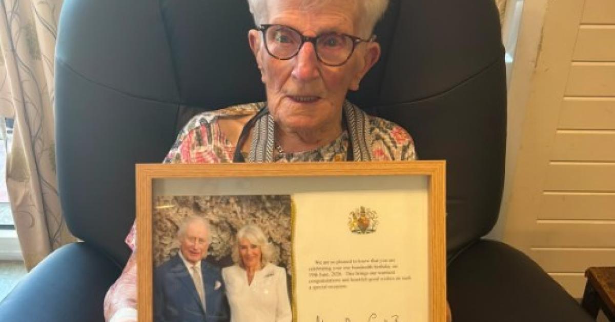100-year-old woman reveals the small treat that's the secret to a long and happy life