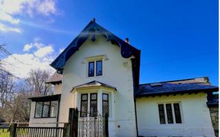 Llantarnam Abbey cottage is on the rental market offering a 