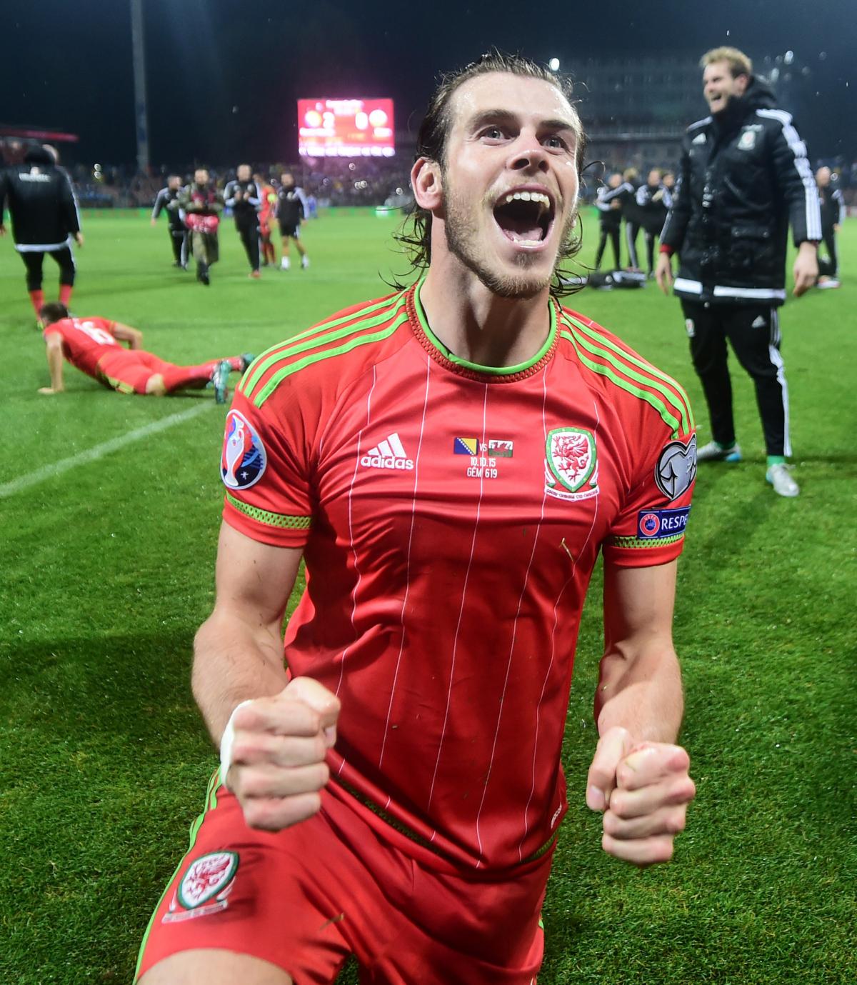Poner la mesa Federal Hacer la cena Gareth Bale ranks Euro 2016 qualification alongside winning Champions  League | South Wales Argus